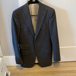Suitsupply Washington suite in fine gray pinstripe. EUC, slim cut